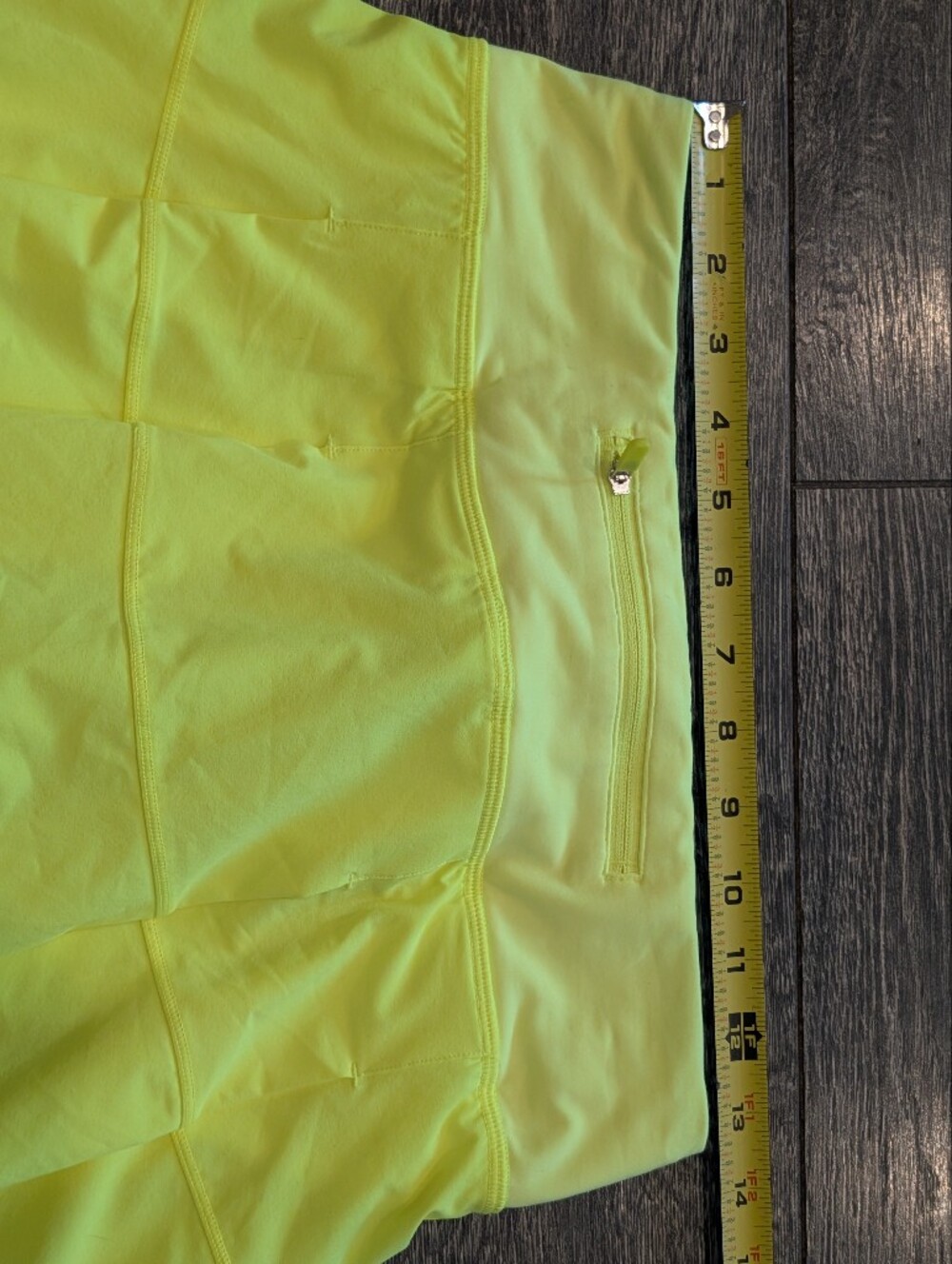 Lululemon Pace Rival Mid Rise Skirt Size 4 Highlight Yellow Neon Cute Activewear - Picture 7 of 9